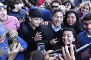 Axel Kicillof se subió al escenario de Cosquín: “Sin federalismo no hay país”