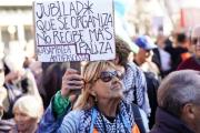 “Muchos jubilados deben optar entre comprar un medicamento u otro”: la Iglesia Católica pide garantizar la seguridad social