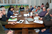 Concretarán importantes obras de iluminación y bacheo en Necochea y Quequén.