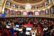 Sigue el fuego amigo en la Legislatura: el massismo le pide explicaciones a Kicillof por los resultados educativos