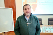 Educación e inteligencia artificial: un recorrido desde la Ley 1420 hasta la actualidad