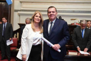Los libertarios quieren que Montenegro renuncie a la banca para volver a Mar del Plata y el senado está al rojo vivo