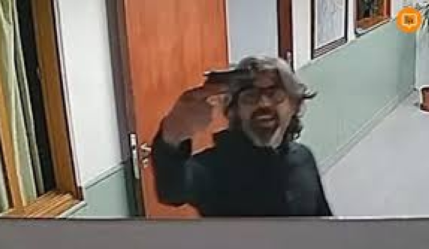 El presidente del Concejo Deliberante de Catriel amenazó con un arma a la intendenta