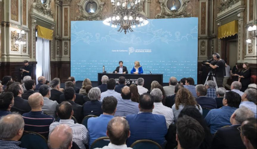 Vienen a escuchar, pero también a exigir: intendentes de la Provincia llegan a La Plata