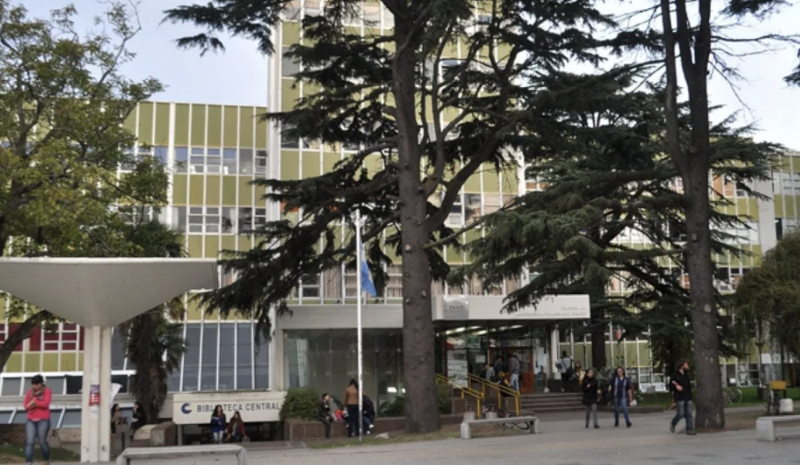 La crisis golpea a la UNMdP: advierten por clases suspendidas y riesgo en la continuidad educativa