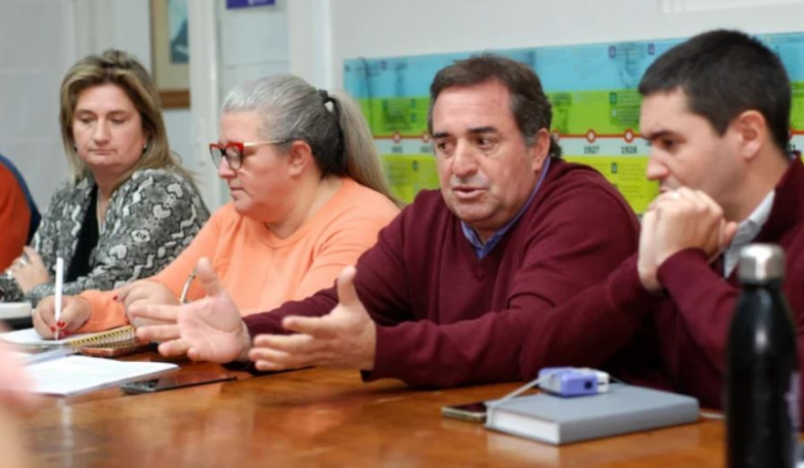 El pliego de los colectivos se tratará el miércoles y las modificaciones de la oposición se votarán por separado