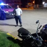 Otro rápido accionar de un operador municipal sirvió para recuperar moto robada y prendas de vestir